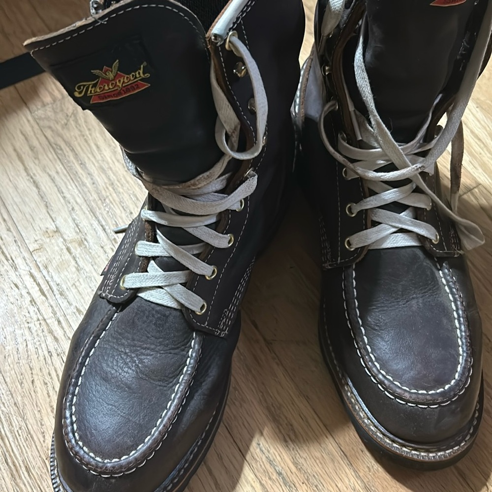 Thorogood boots size 10.5